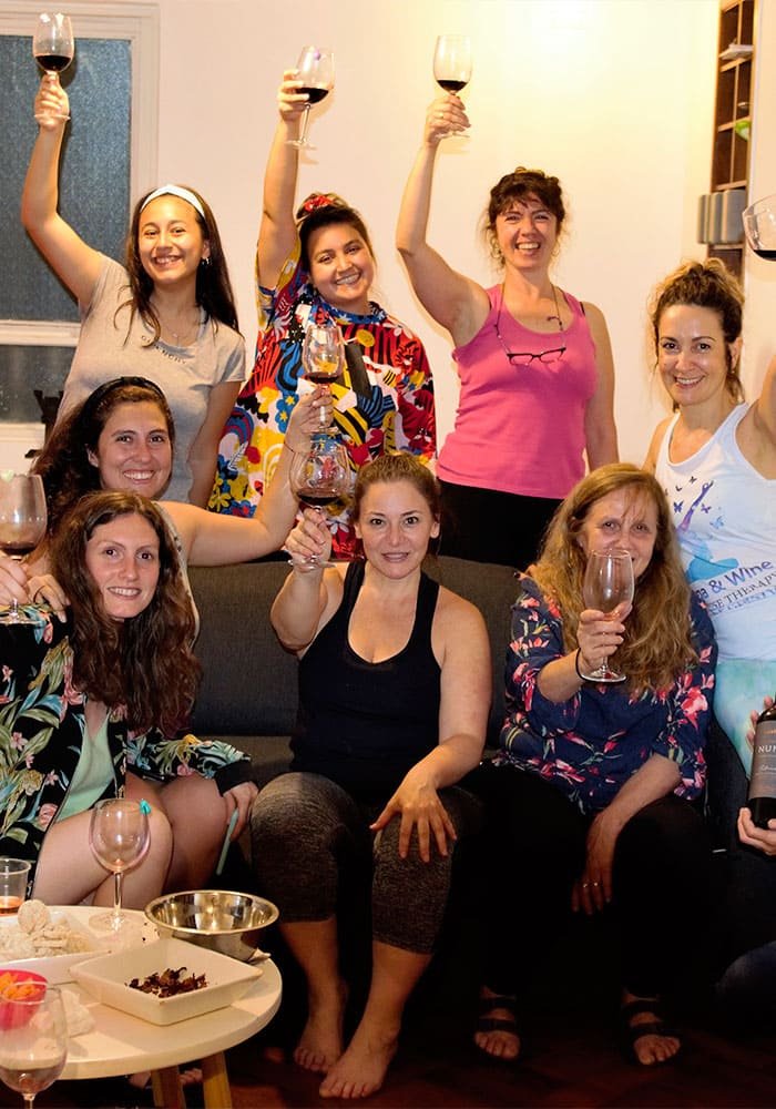 encuentros-de-autor-yoga-wine-sukha-3 encuentros-de-autor-yoga-wine-sukha
